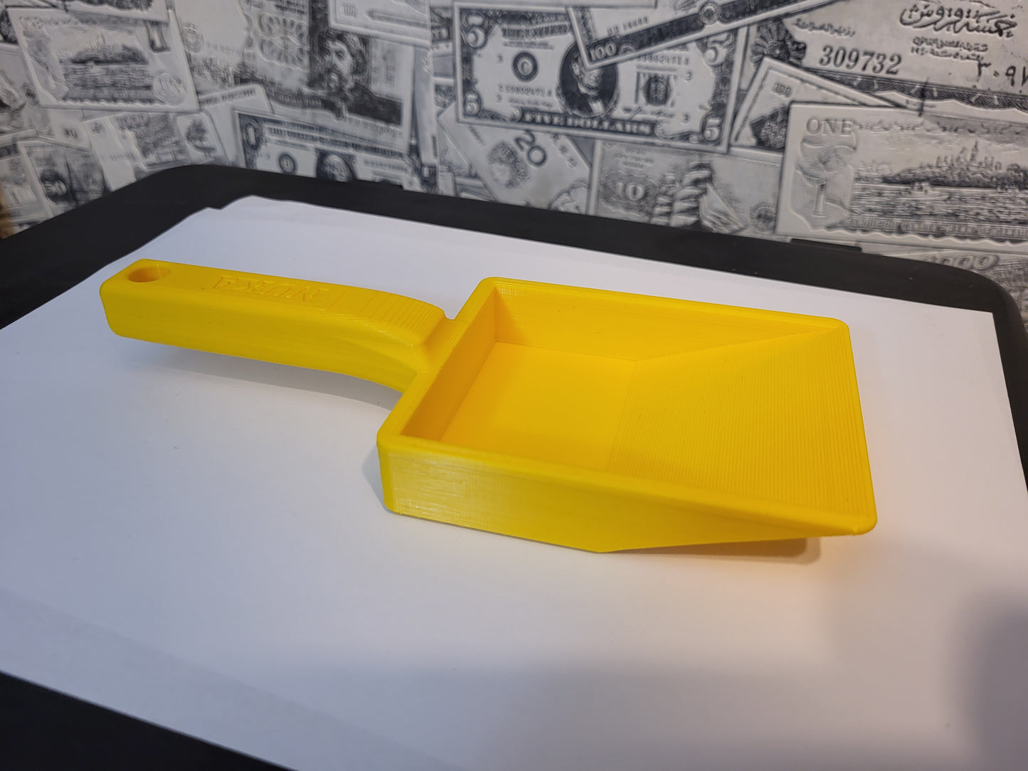 Cat pellet shovels set by Nuka